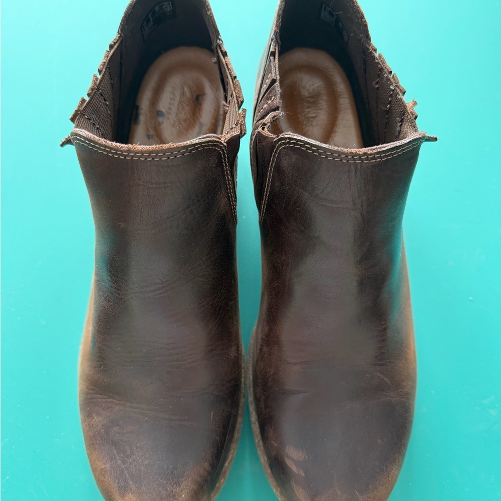 Clarks Stressed leather Brown Ankle Boots - women’s